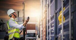Should You Use a Freight Brokerage to Route Your Shipment